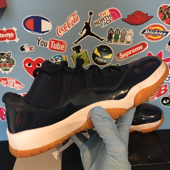 Jordan 11 Retro ‘Navy Gum’ - Picture 4 of 6